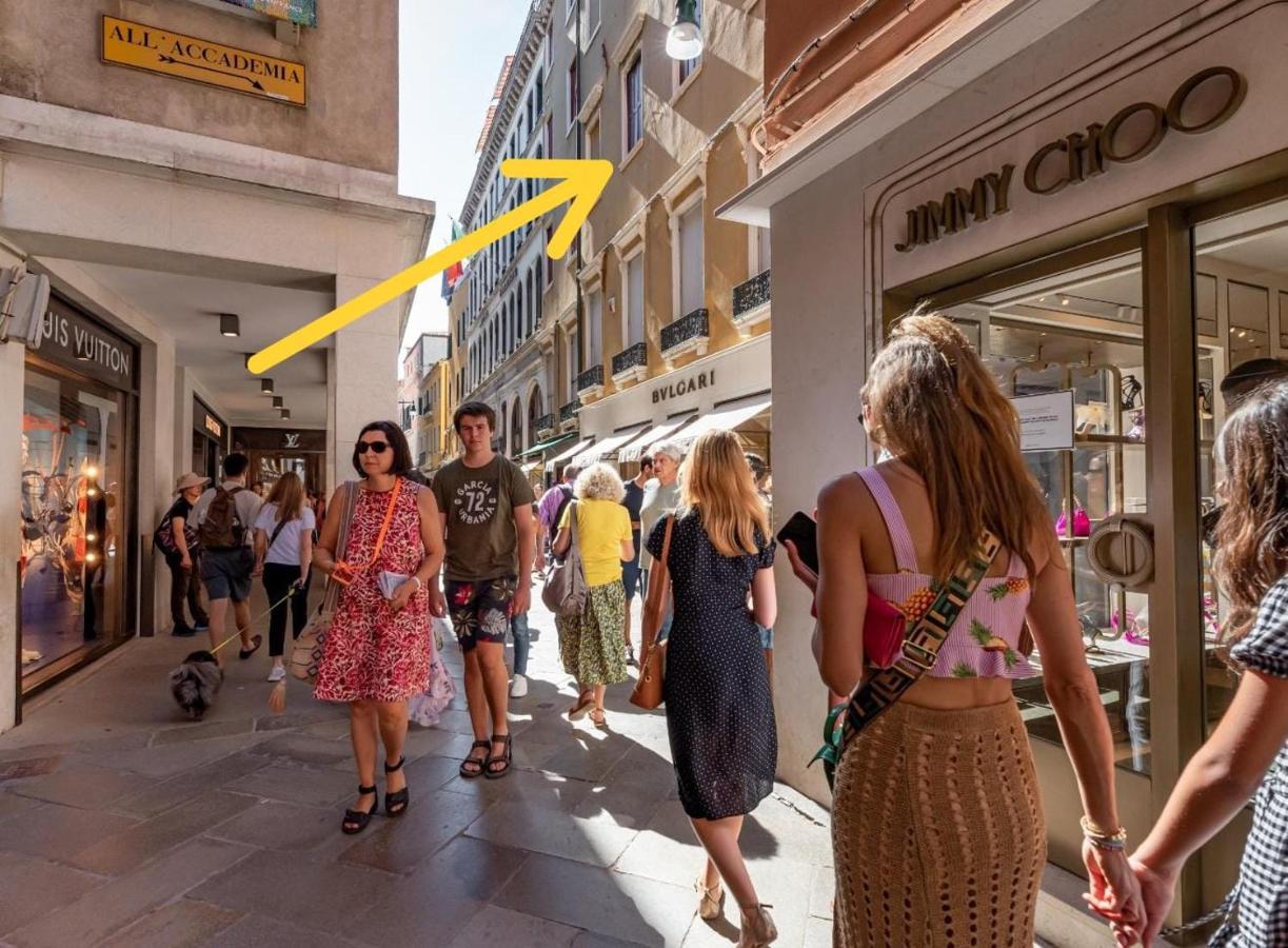 Venezia-San Marco View On Luxury Shopping Street Appartement Buitenkant foto
