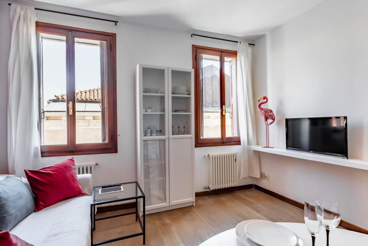 Venezia-San Marco View On Luxury Shopping Street Appartement Buitenkant foto